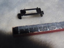 15/ MARKLIN WALKING METAL PASSENGER CAR METAL FOOT