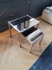 Tables gigognes en métal