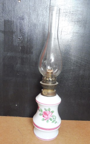Lampe huile pétrole ancien - lampe,