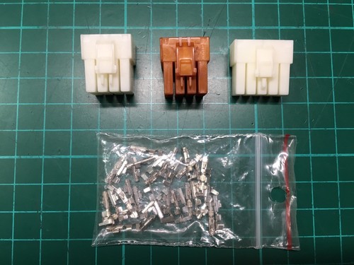 Connectors amp control panel - control,