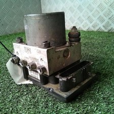 Bloc ABS (freins anti-blocage)