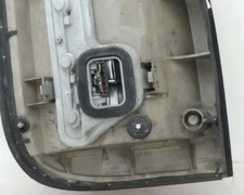 Feu arriere principal droit