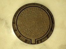 CENDRIER PLAQUE D'égout