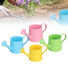 Arrosoir, outil de jardinage