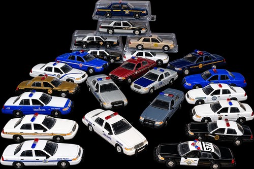 Lot miniatures de police - de,