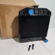 Radiator For Kubota Tractors B6100 B7100 B6100HST-E & B7100HST-DT 15553-72060