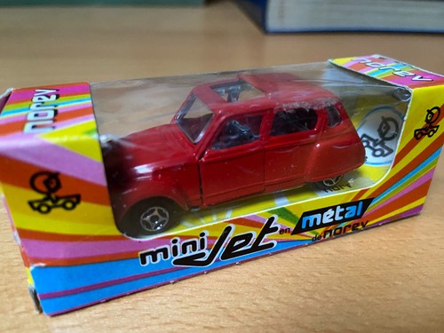 Norev métal mini jet ancienne - norev,