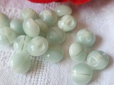 Lot 20 boutons vintage petits