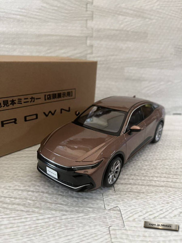 Toyota crown crossover mini - crown,
