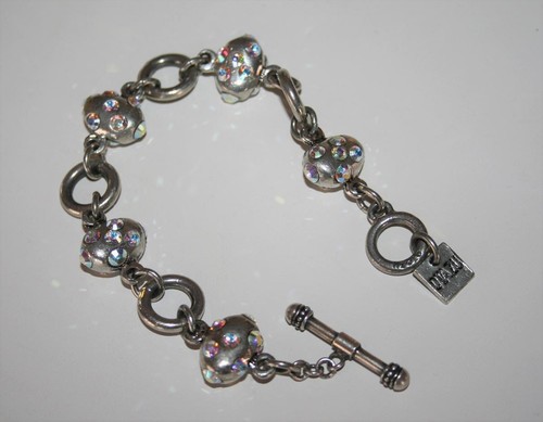 Otazu signed silver bead with - signed,