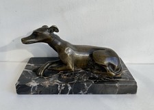 Ancienne statue en bronze