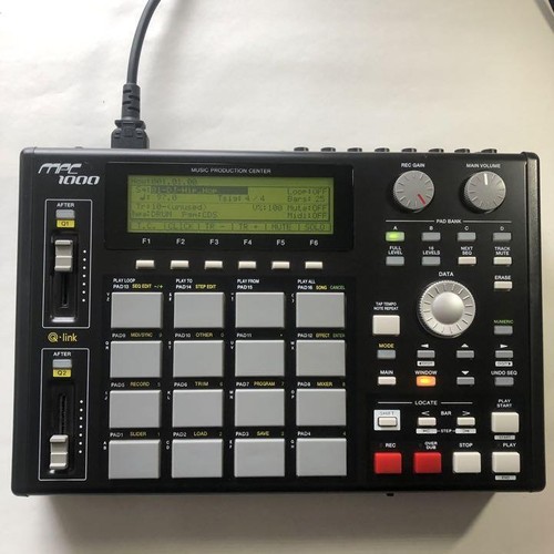 Akai professional mpc1000 - akai,
