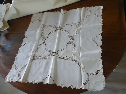 Superbe nappe thé centre - superbe,