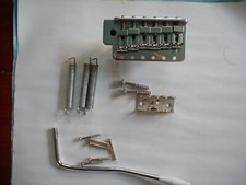 chevalet stratocaster squier