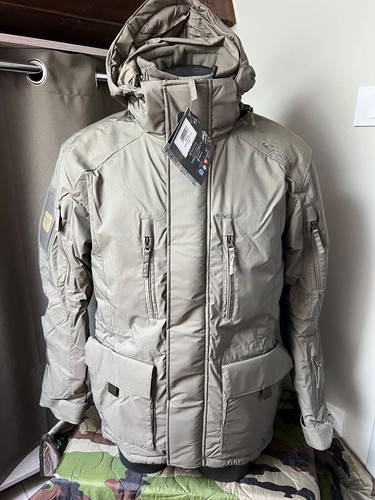 Veste carinthia tailles m - veste, tailles: