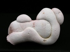 MÉNILITE, PIERRE DES FÉES