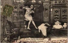 CPA Autour des Lits Clos