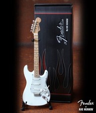 Axe Heaven Fender Stratocaster