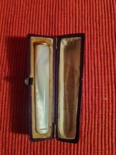 SUPERBE FUME CIGARETTE EN