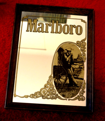 Miroir publicitaire marlboro - publicitaire,