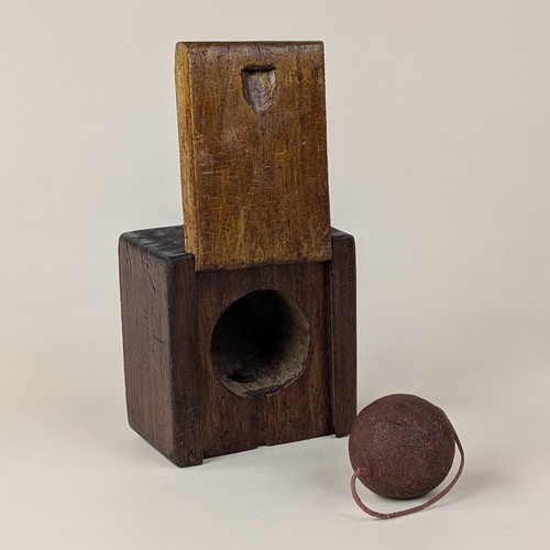 Ancien socle jokari art - ancien,