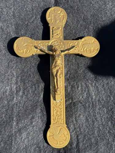 Rare croix bronze - rare, ancienne