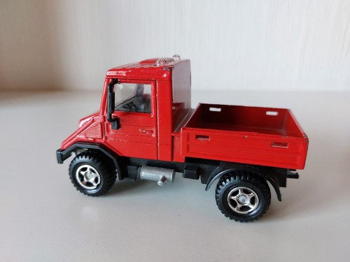 Camion unimog mercedes - camion,