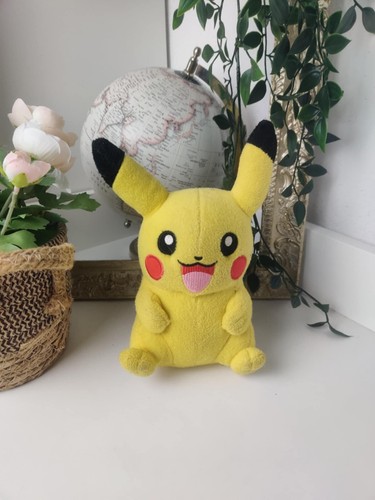 Peluche pikachu officielle - peluche,