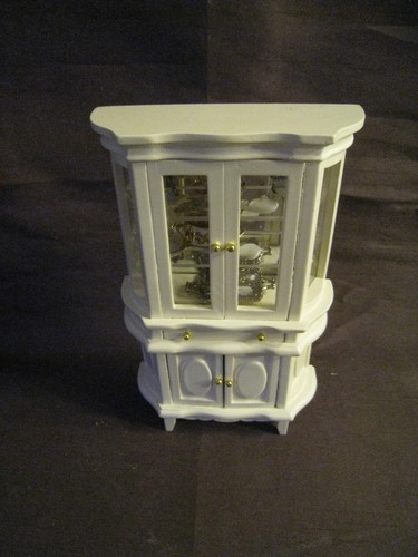 Meuble pour maison - , poupée