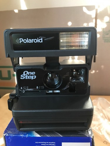 Polaroid one step close 600 - close, up
