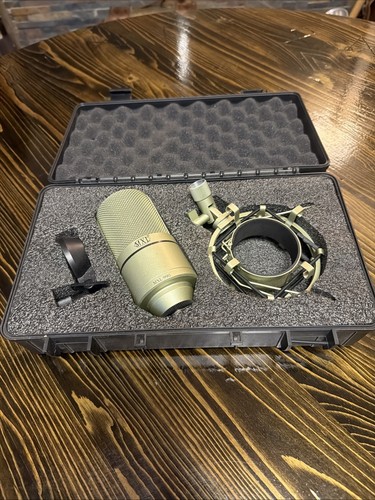 New mxl 990 - condenser, wired