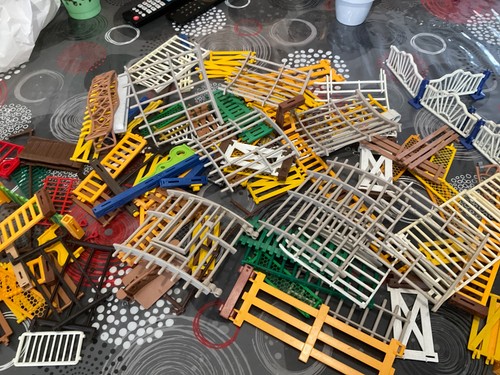 Playmobil lot barrieres - -,