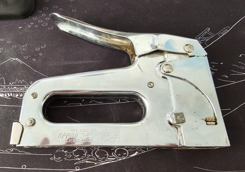 Agrafeuse manuelle arrow t50 - agrafeuse,
