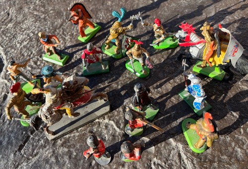 Vtg 1970s britains - vtg,