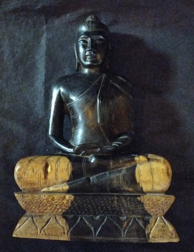 Ancien bouddha en ébène - bouddha,