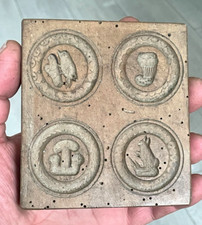 petit moule à gateau sec en