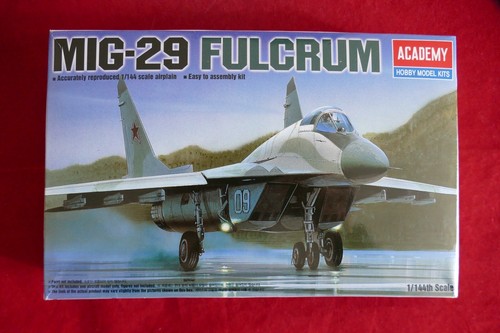 Academy 144 mig fulcrum - mig-29,
