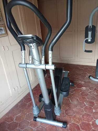 Vélo appartement elliptique - d'appartement,