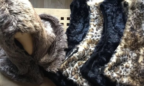 Capuche fausse fourrure - capuche,