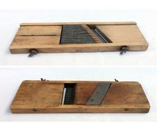 MANDOLIN - VEGETABLE SLICER - KITCHEN SLICER - ANTIQUE - VINTAGE - B