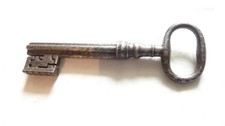 ANCIENNE CLEF DE SERRURE FORME