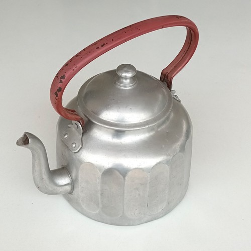 Ancienne bouilloire en - ,