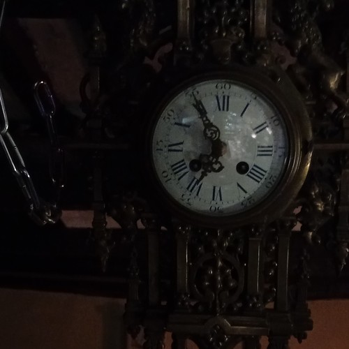 Pendule murale bronze