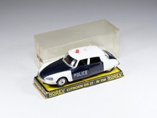 NOREV - 158 - Citroen DS 21 - Police « Pie » - Avec antenne - En boite