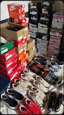 Lot de 71 Paires de Chaussures