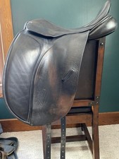 County Connection Dressage Saddle 