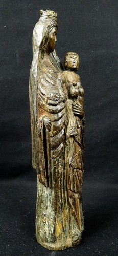 Vierge couronnee enfant - couronnee, a