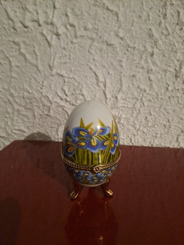 Oeuf porcelaine pilulier - porcelaine,