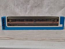 MARKLIN HO SCALE 4274 SNCB 2ND CLASS PASSENGER CAR #70 LNIB BLUE ORIGINAL BOX