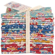 TILDA Jubilee Fat Quarter Bundle 20 Fabrics 18" x 22"